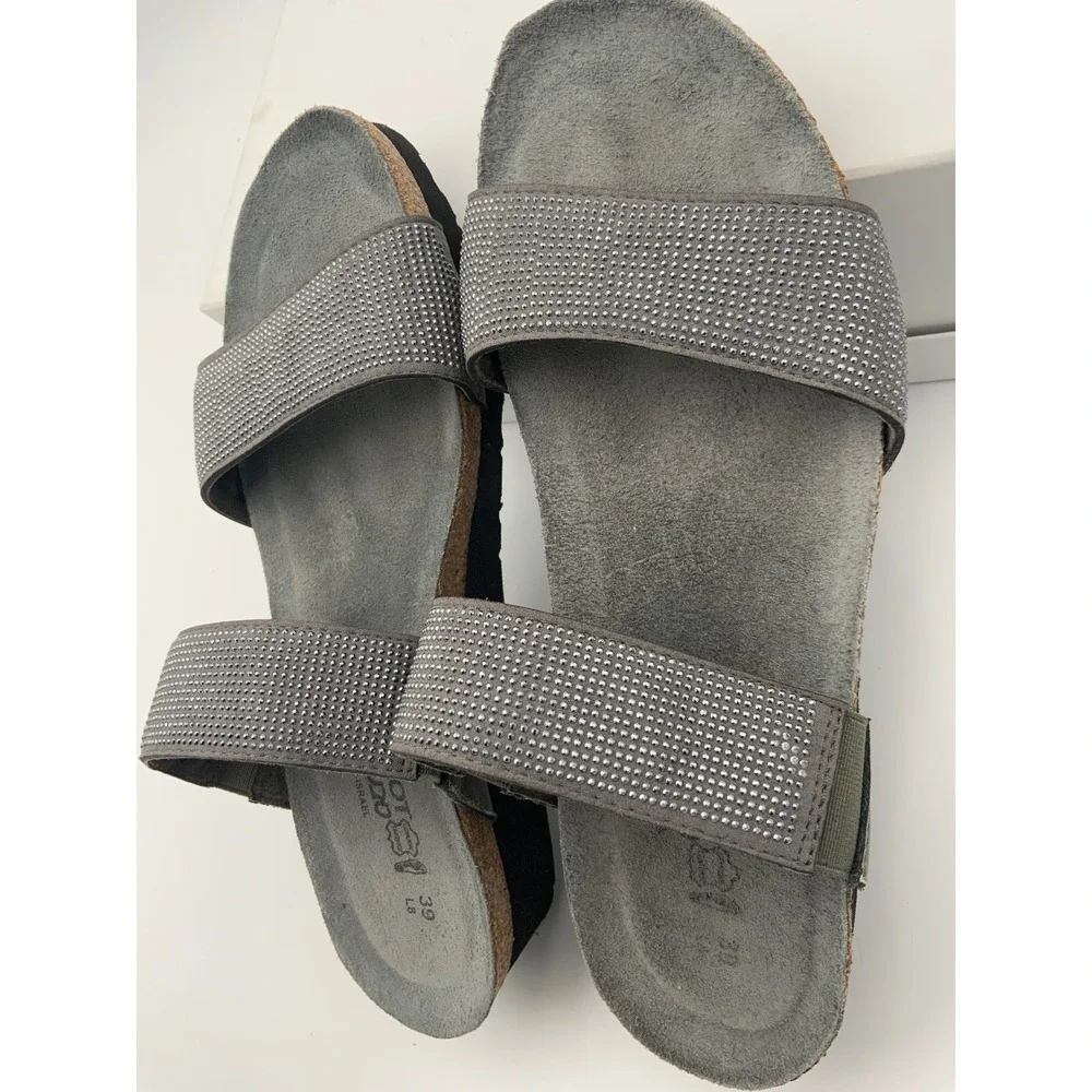 Naot leather slide